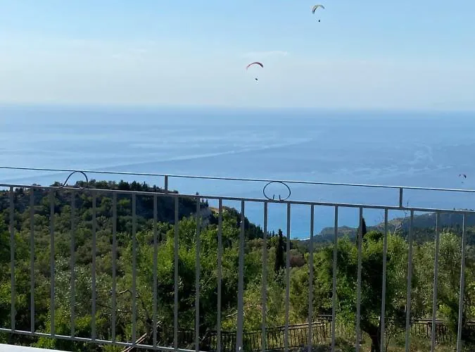 Aetos House Village Holiday home *