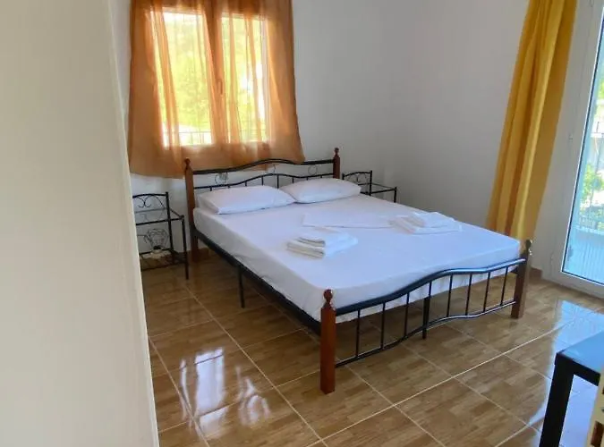 Aetos House Village Exanthia